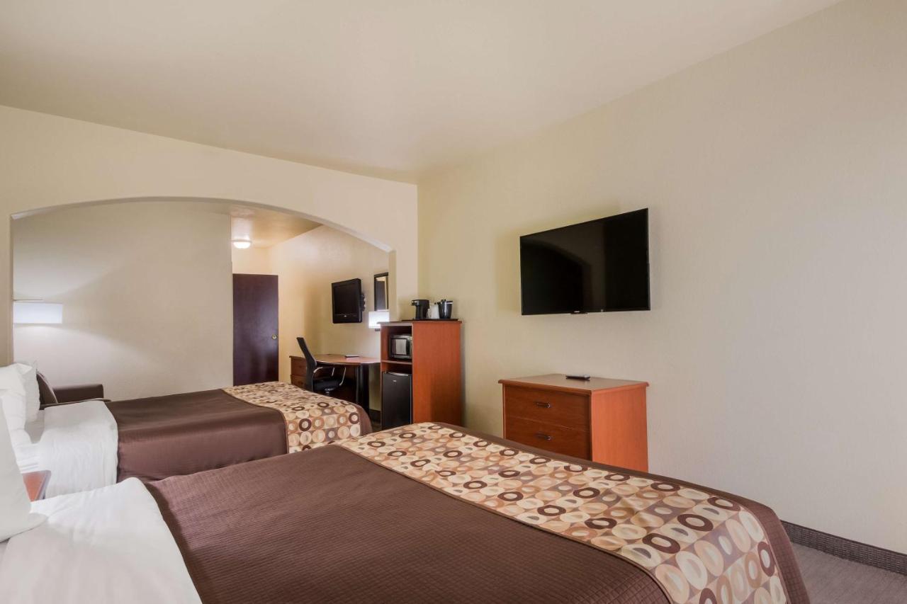 Surestay Plus Hotel By Best Western Near Seaworld Сан-Антоніо Екстер'єр фото