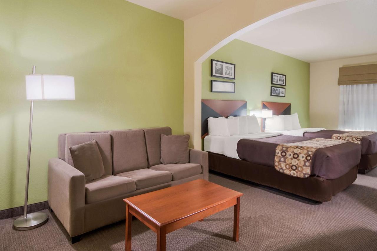 Surestay Plus Hotel By Best Western Near Seaworld Сан-Антоніо Екстер'єр фото