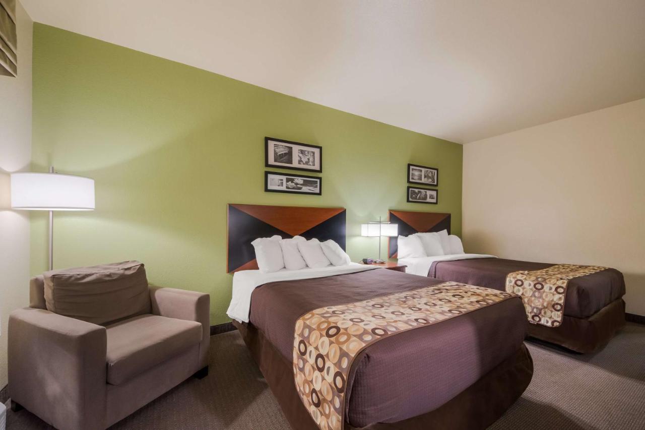 Surestay Plus Hotel By Best Western Near Seaworld Сан-Антоніо Екстер'єр фото