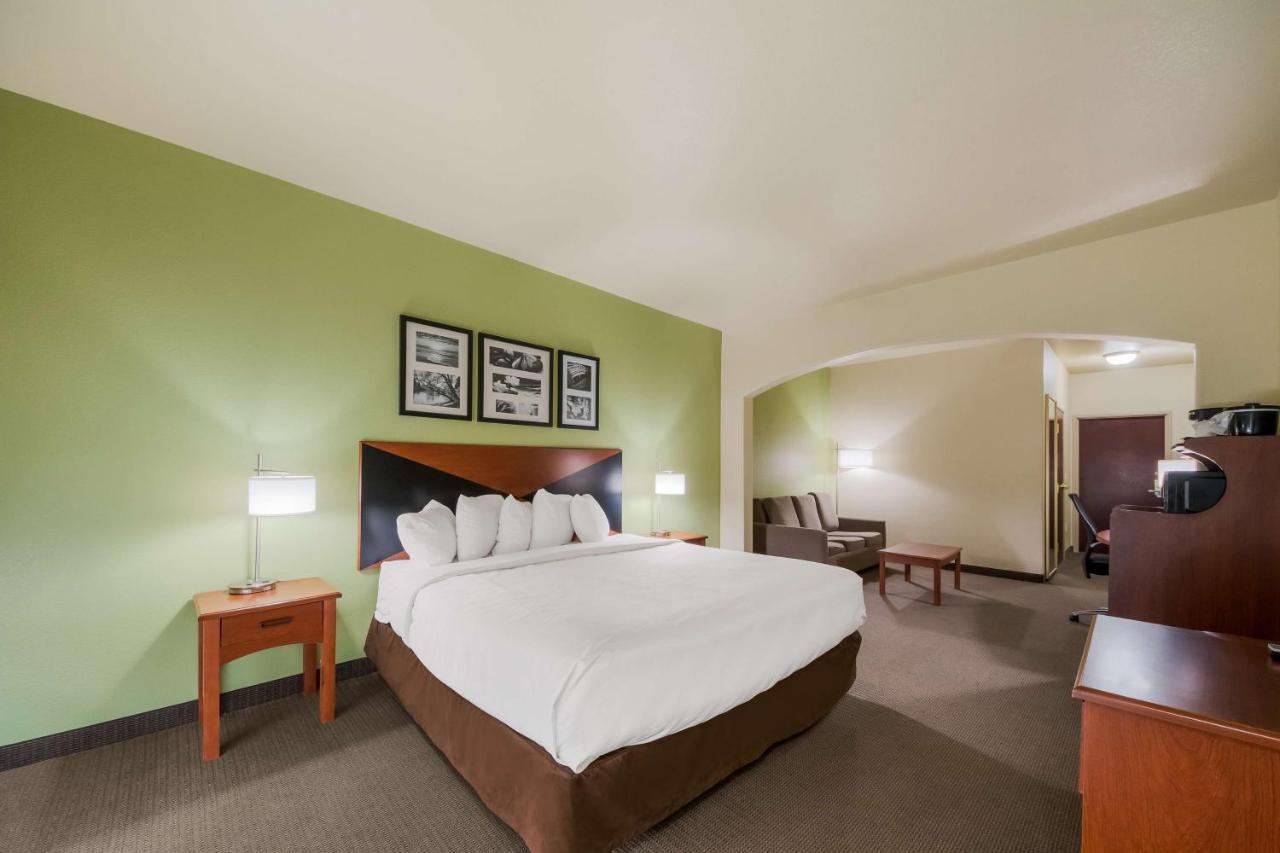 Surestay Plus Hotel By Best Western Near Seaworld Сан-Антоніо Екстер'єр фото